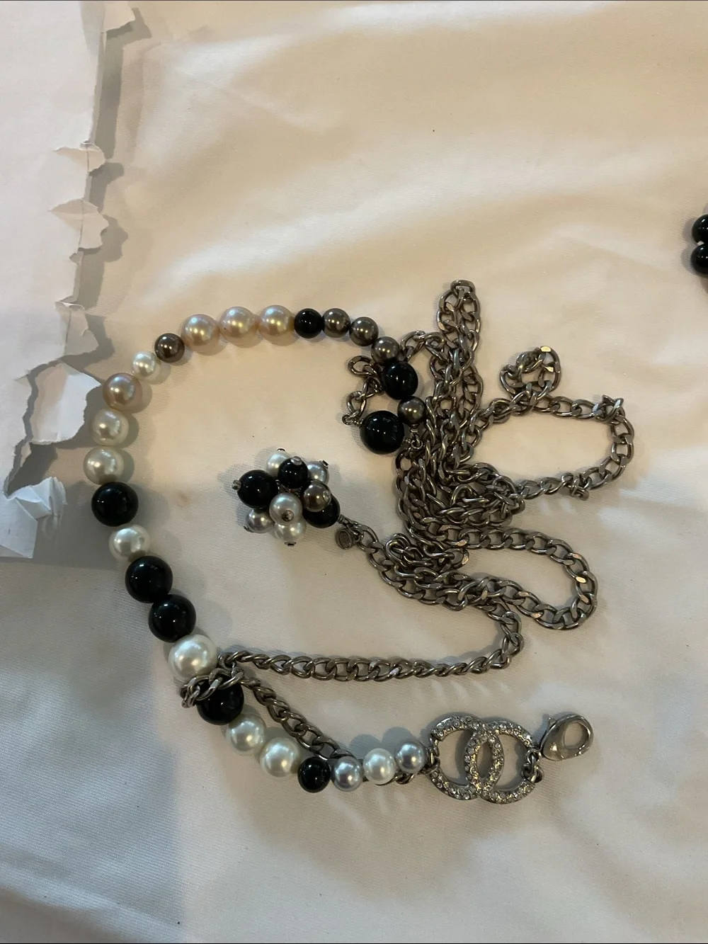 Chanel Beaded Marble Flower Belt Necklace Vintage
